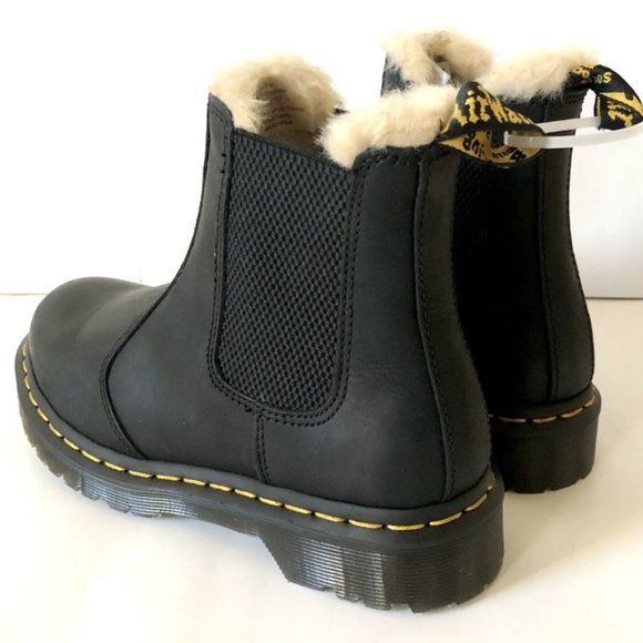 NEW Dr. Martens Women's Faux Fur Lined Chelsea Boots in Black Size 6 #92 - Picture 3 of 7